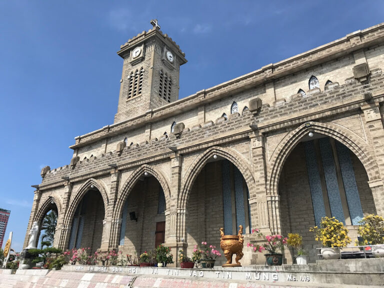 Nhà Thờ Núi Nha Trang