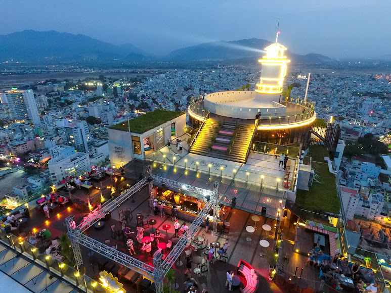 Skylight Nha Trang 3