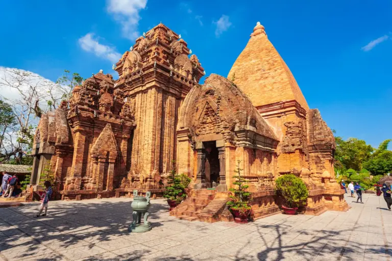 thap-ba-Ponagar-1