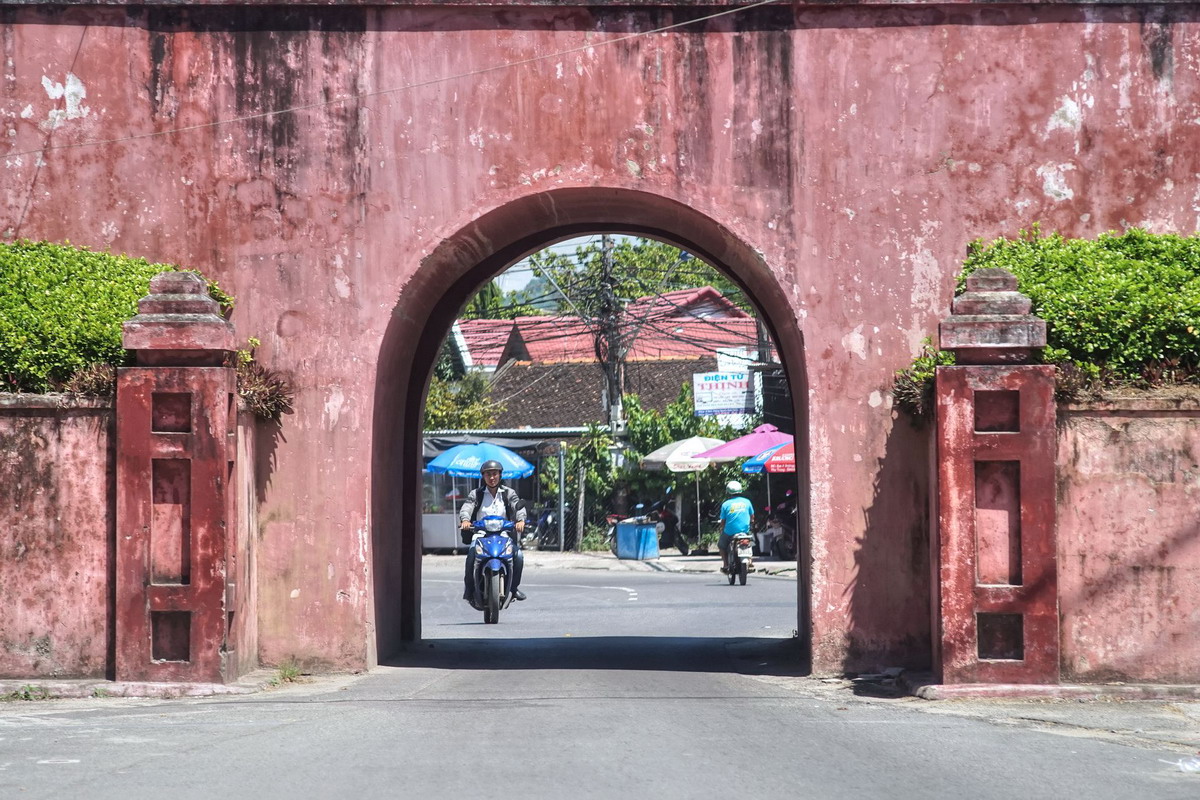 Thành cổ Diên Khánh 10